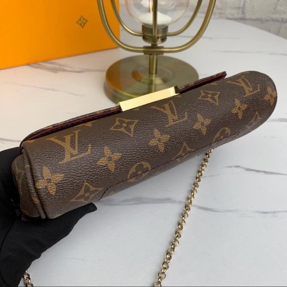 LV Favorite PM CrossBody Monogram - Picture 2 of 6